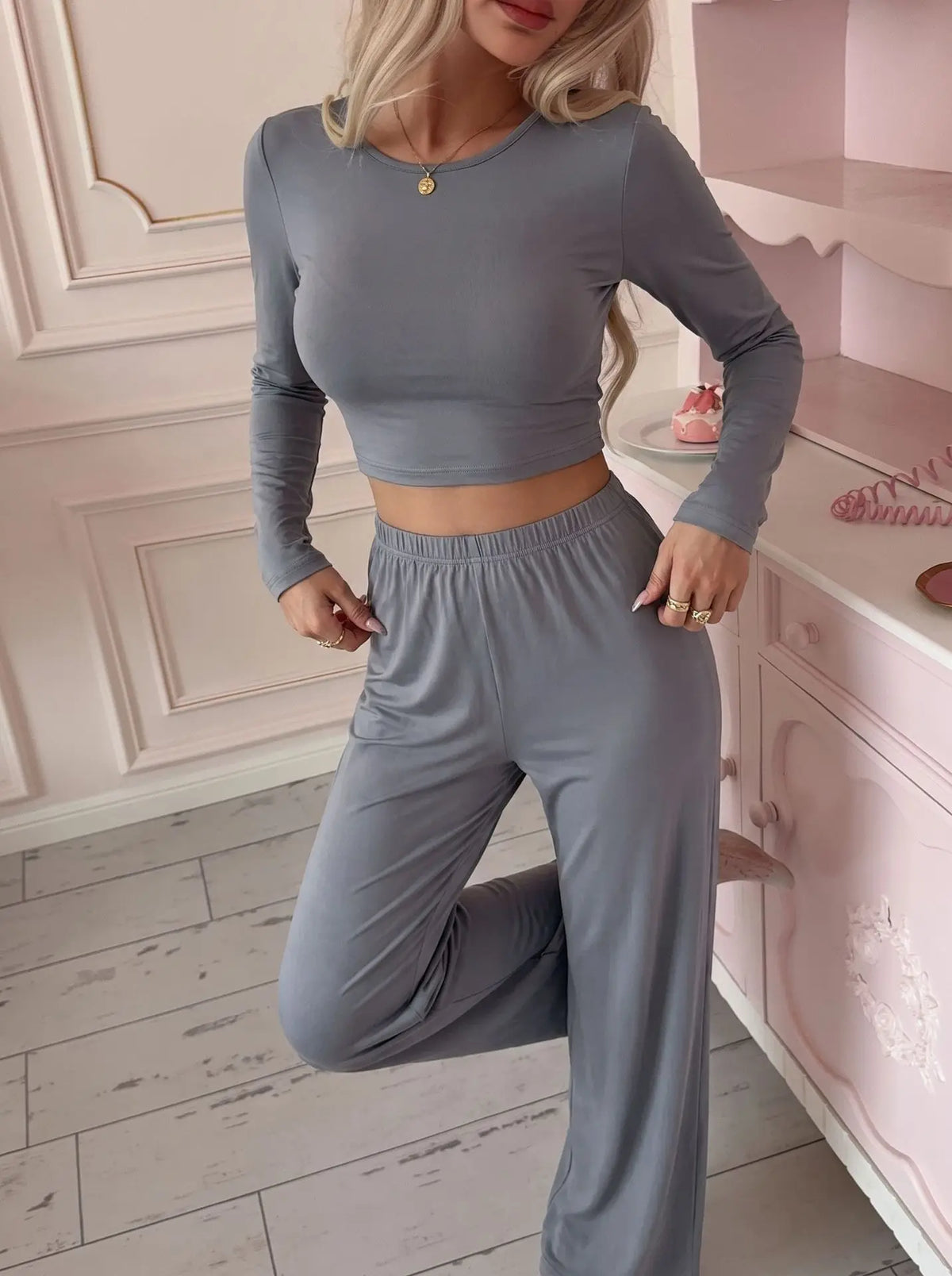 Autumn and Winter Cotton Women's Long-Sleeve and Long-Pants Casual Set, Soft, Comfortable, Stretchy Pajamas and Loungewear